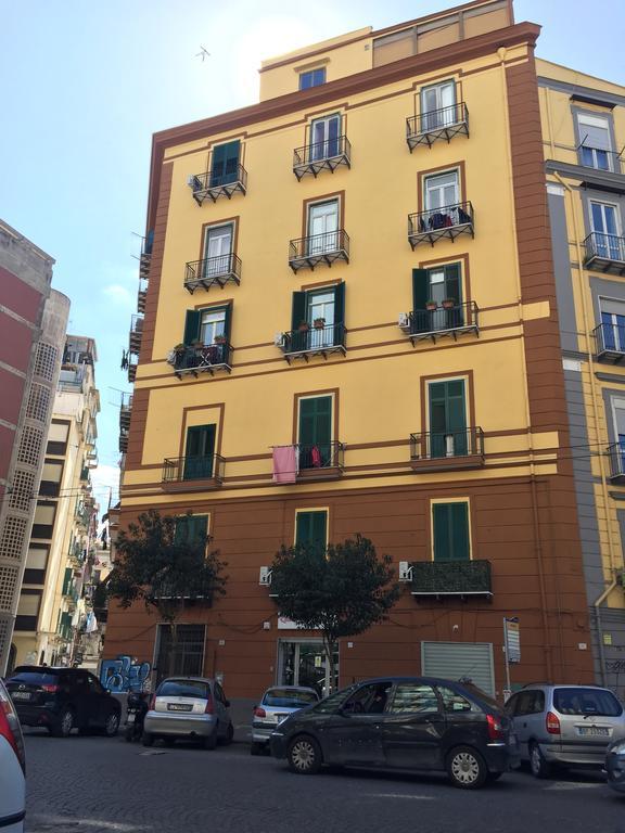 Garibaldi House Apartment Napoli Eksteriør billede