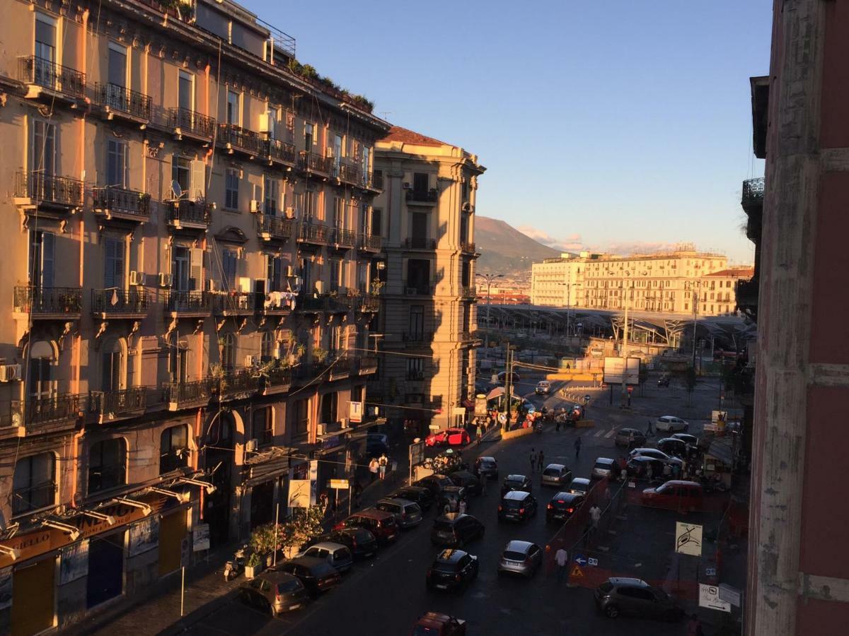 Garibaldi House Apartment Napoli Eksteriør billede