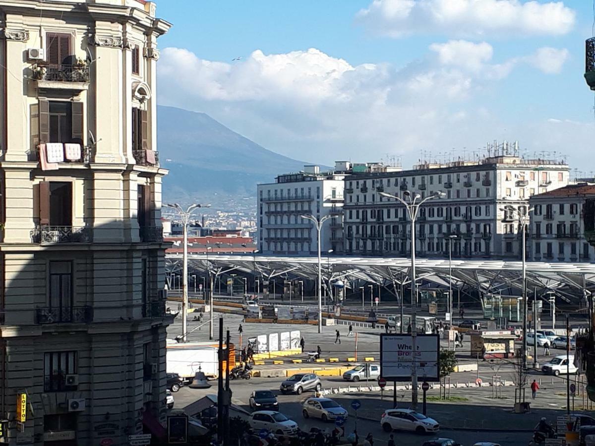Garibaldi House Apartment Napoli Eksteriør billede